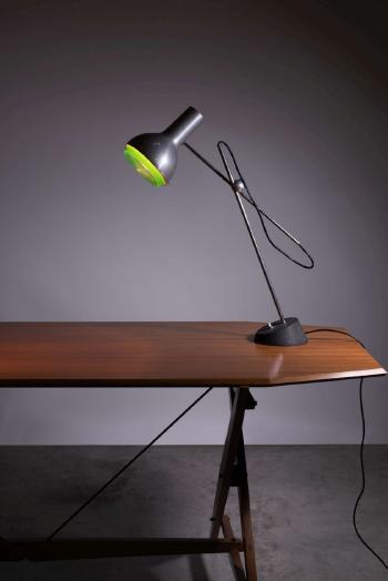 Lampe De Table Mod. 573 by 
																			 Arteluce Co